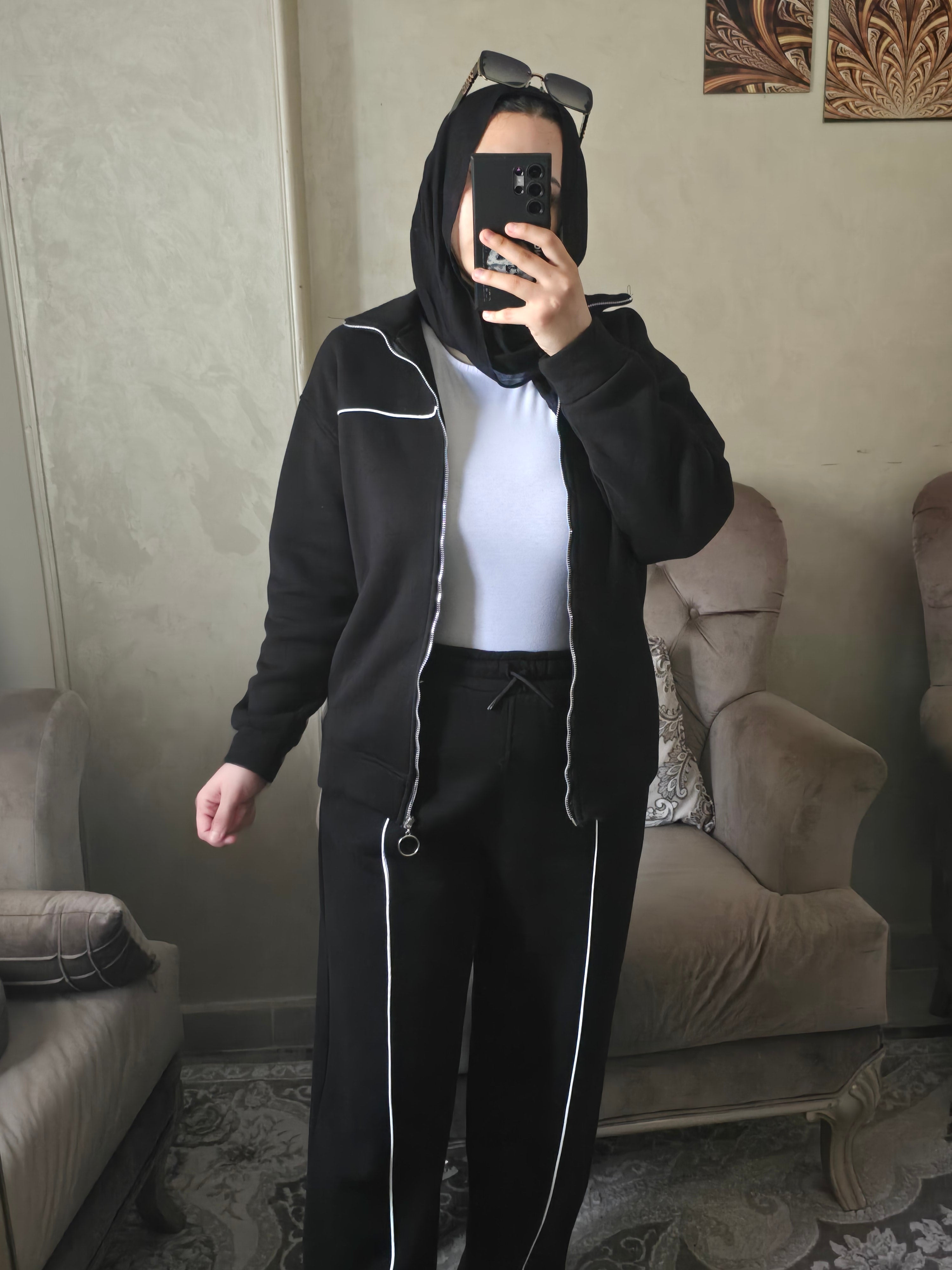 Jamilla suit